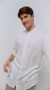 Toramen Kemeja Koko Lengan Pendek Pria Uzair - Toraformen Casual Polos Shanghai Summer