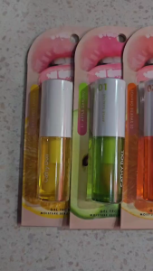 ลิปพี่แจ็ค Cathy Doll Vit C Plumping Lip Oil เคที่ดอลล์ ลิปออยล์ วิตซี พลัมปิ้ง เนื้อเจลใส 2.4g