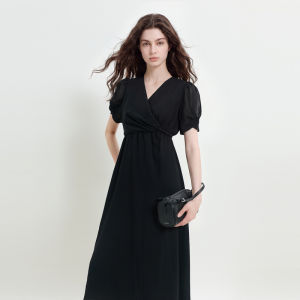 3COLOUR·S | Design A-Line V-Neck Short-Sleeve Dress