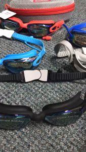 Kacamata Renang Anti Fog UV C71: Keuntungan & Cara Perawatan