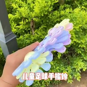 Mainan Anak Rattle Tepuk Tangan ~ CARTOON HAND RATTLE - Random