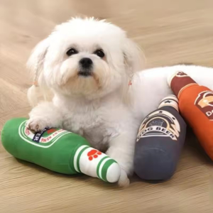 Durable Eco-friendly Squeaky Interactive Dog Chew Toys Beer Shaped Stylish Dog Plush Toys Wine Bottle Shaped Funny Dog Toys