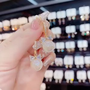 Bông tai trai bông tai bạc gắn đá bông tai mẫu mới bông tai bạc nữ bông tai bạc mẫu mới