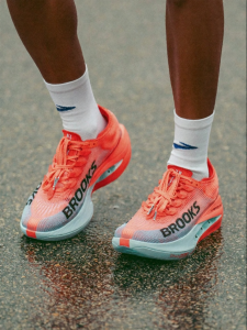 Brooks | Marathon Carbon Plate Racing Running Shoes
