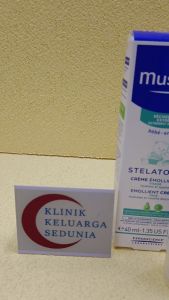 MUSTELA Baby Stelatopia Emollient Face Cream for Extremely Dry Skin (40ML / 1.35fl.oz) 妙思乐柔肤面霜