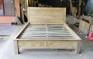 TEMPAT TIDUR MINIMALIS KAYU JATI