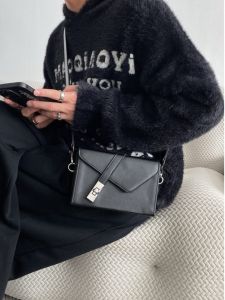 Túi Đeo Chéo Nam Cao Cấp Thiết Kế Khóa Hộp Thời Trang Phong Cách Hàn Quốc Túi Vuông Nhỏ Túi Đeo Chéo Điện Thoại Di Động Túi Đeo Vai