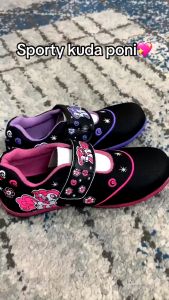 Sepatu Anak Perempuan PAUD & Sekolah Terlaris
