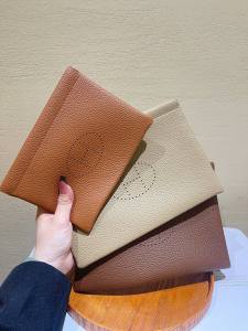 Large Capacity TC Cowhide Clutch Bag Flat Tablet Bag for Women Hollow Out Makeup Storage Soft Skin Bag with Cut Out