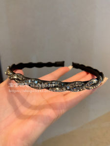 Elegant Crystal Hairband Womens Fashion Accessory Versatile Outdoors Hair Pressing Headband Simple Design Autumn Winter New Style