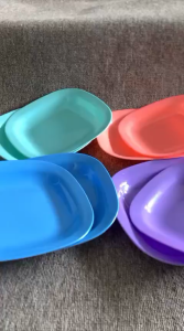 HARGA GROSIR 1 LUSIN PIRING KOTAK 23CM TEBAL PLASTIK DOP BERKUALITAS TERLARIS / PIRING WARNA LUCU