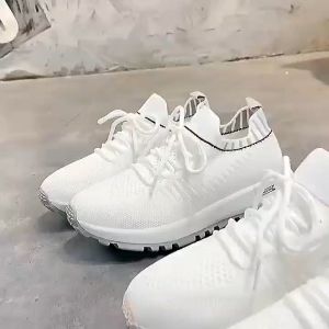 High Quality Korean Fashion Breathable Shoes For Men And Women Lightweight