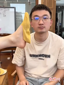 🔥[LOCAL STOCK]NEW Breathable Ice Silk Socks Women  Cotton Non-slip Seamless Invisible Boat Socks Invisible Socks Women