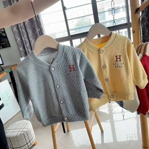 เสื้อกันหนาวเด็ก 0-5 ขวบ ลายน่ารัก เสื้อแขนยาวเด็ก คาร์ดิแกน เสื้อคลุม สำหรับเด็ก ให้ชายและให้ได้ เสื้อคลุมสำหรับความงาม คูปองส่งฟรี