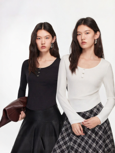 Vero Moda | Bow U-Neck Pure Color Slim Fit T-Shirt