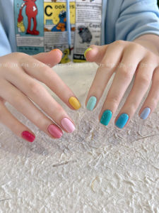 Handmade Macaron Colored Pure Short Wearable Nail Art Polka Dot Design Brightening White Color Trendy Teenage Fashion Nail Tips