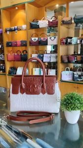 Tas Tangan Jinjing Handbag Wanita Kulit Asli Karl Sangkoni MJ - TP 1922 Leather Bag