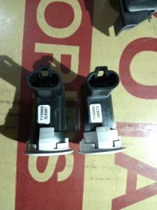 sensor parkir bamper Toyota