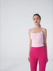 alo yoga ชุดโยคะคอเหลี่ยมสายสปาเก็ตตี้เซ็กซี่พร้อมแผ่นรองหน้าอกสำหรับผู้หญิง เสื้อผ้าชั้นนอก หลังสวย ใช้งานได้หลากหลาย กระชับสัดส่วน เสื้อฟิตเนสพิลาทิส