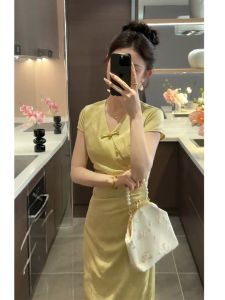 New Chinese Style Socialite Cheongsam Improved Dress Womens Summer Elegant Gentle Slim Looking Waist-Tight Long Skirt