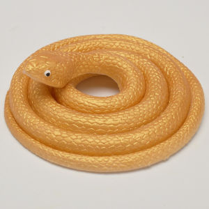 Realistic Soft Rubber Snake Toy Lifelike Bendable Prank Prop Scary Tricky Joke Gag Gift Halloween Party Prank Games Desk Decor