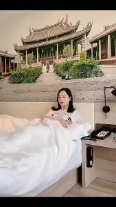 Bộ Đồ Ngủ Nữ 3 Món Kiểu Hàn Quốc Tay Ngắn Dáng Rộng Cổ Tròn Chất Liệu Polyester Mặc Nhà Mùa Thu Đông