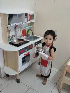 Child Wooden Pretend Play Kitchen Toy Set