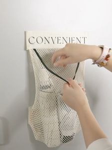 Reusable Mesh Bag Wall Mount Mesh Plastic Bags Dispenser Hanging Reused Storage Pouch Trash Bags Kitchen Garbage Organizer Underwear Socks Hanging Bag