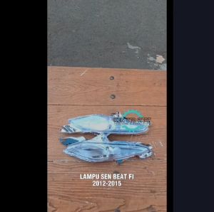 Lampu Sen Depan Honda Beat FI 2012-2015 / Lampu Sein Depan Beat FI