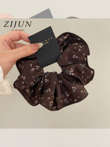 ยางยืดหางผมลายดอกไม้สีน้ำตาลสำหรับผู้หญิง ทรงมน สไตล์ฤดูใบไม้ร่วง ปักลายดอกไม้ ยางยืดหางผมสุดเก๋