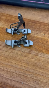 Chân vịt SẮT CHẠY GÂN vắt sổ 4 chỉ cẳng cao cẳng thấp dùng cho máy may sirubar jack pegasus công nghiệp (GIÁ 1 CÁI)