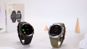 LAXASFIT Smart Watch GT11 1.52inch HD Screen Full Touch Screen Sport Watch with LED Flash Light