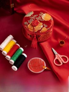 Wedding Supplies Red Practical Utility Box Embroidery Set for Brides High End Trousseau Gift Creative Gift Box Wedding Theme