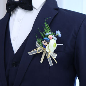 Original Cartoon Wedding Groomsmen And Bridesmaid Chest Flower Wedding Crayon Shinchan Lapel Pin Collectible Figures