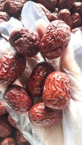 Táo đỏ tân cương loại to ( 500g )