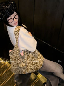 กระเป๋าผ้าใบลายเสือดาวขนาดใหญ่คุณภาพสูง กระเป๋าถือผู้หญิงแบบลำลอง กระเป๋าใส่ของใช้สำหรับเดินทาง กระเป๋าถือแบบลำลอง กระเป๋าสะพายไหล่ข้างเดียว