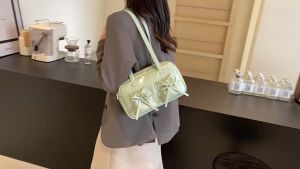 Korean New Niche Sling Bag for Women Large Capacity Bow Boston Bag Commuter Tote Bag