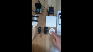 Bộ công tắc điều khiển từ xa DC 10A 5-12V 30A 12-72V RF433 MHz dùng cho đèn quạt máy bơm xe máy