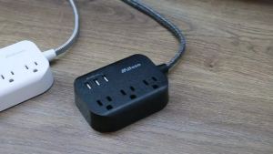 Cruise Ship Essentials - Power Strip with USB Mountable Flat Plug Power Strip with 3 Outlets 4 USB Ports(Smart 3.1A) 5ft Braided Extension Cord Compact for Cruise Ship Travel Home Dorm