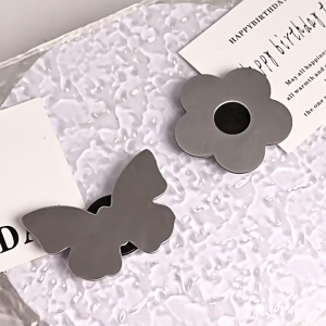 4pcs Flowers/Butterfly Shaped Magnet Buckles / Stainless Steel Detachable Weights Button For Curtains Tablecloth