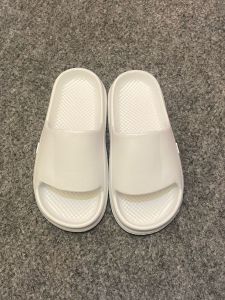 Sendal Slop Simple Laki Laki dan Perempuan Motif Smile Samping Sendal Slop Trendy Anak dan Dewasa