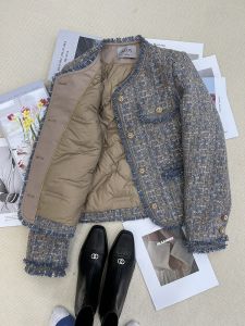 Thickened Short Quilted Jacket Womens Style 2025 Winter New Knit Fringe White Duck down Puffer Coat Korean Version Straight Cut