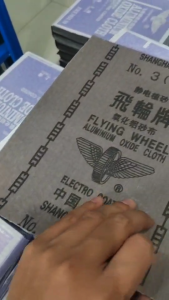 ผ้าทรายขัดเหล็ก ตราล้อบิน 10แผ่น ใช้งานช่างทั่วไป สินค้าแท้คุณภาพ100%