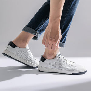 รองเท้าผ้าใบลำลองสำหรับผู้ชาย หนังวัวชั้นบนแท้ ระบายอากาศได้ดี สไตล์ฤดูใบไม้ผลิ รองเท้าผ้าใบลำลองแบบสวมสบายสำหรับทุกโอกาส