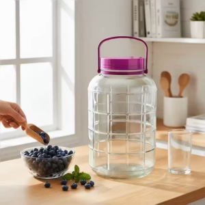 Bình Thủy Tinh 8L Sọc Caro Có Quai Xách- Hũ Thủy Tinh Đựng Nước Detox QX8L Nắp Tím