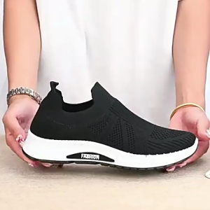 Mens Slip On Sneakers Breathable Causal Shoes Mens Light Loafers Shoes Black Mesh Comfortable Driving Shoes