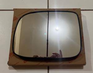 WIDE ANGLE SIDE MIRROR LENS ISUZU DMAX D-MAX 2002 to 2011