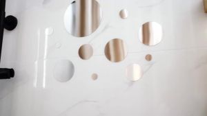 32 PCs 3D Acrylic Mirror Wall Sticker Round Mirror DIY Bedroom Bathroom and TV Background Room Sticker Wall Decoration