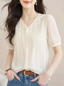 Luxurious V-Neck Lace Blouse