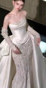 Găng tay cườm nơ lấp lánh xỏ ngón